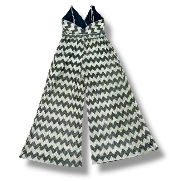 ASTR Size M Phoebe Zigzag Metallic V-Neck Wide Leg Jumpsuit Travel Packable - Picture 9 of 10